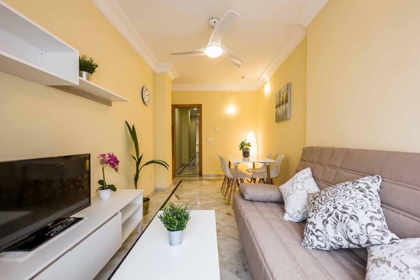 Cyv Centrally Located 1 Bed 1 Bath Near The Beach Fuengirola Zewnętrze zdjęcie