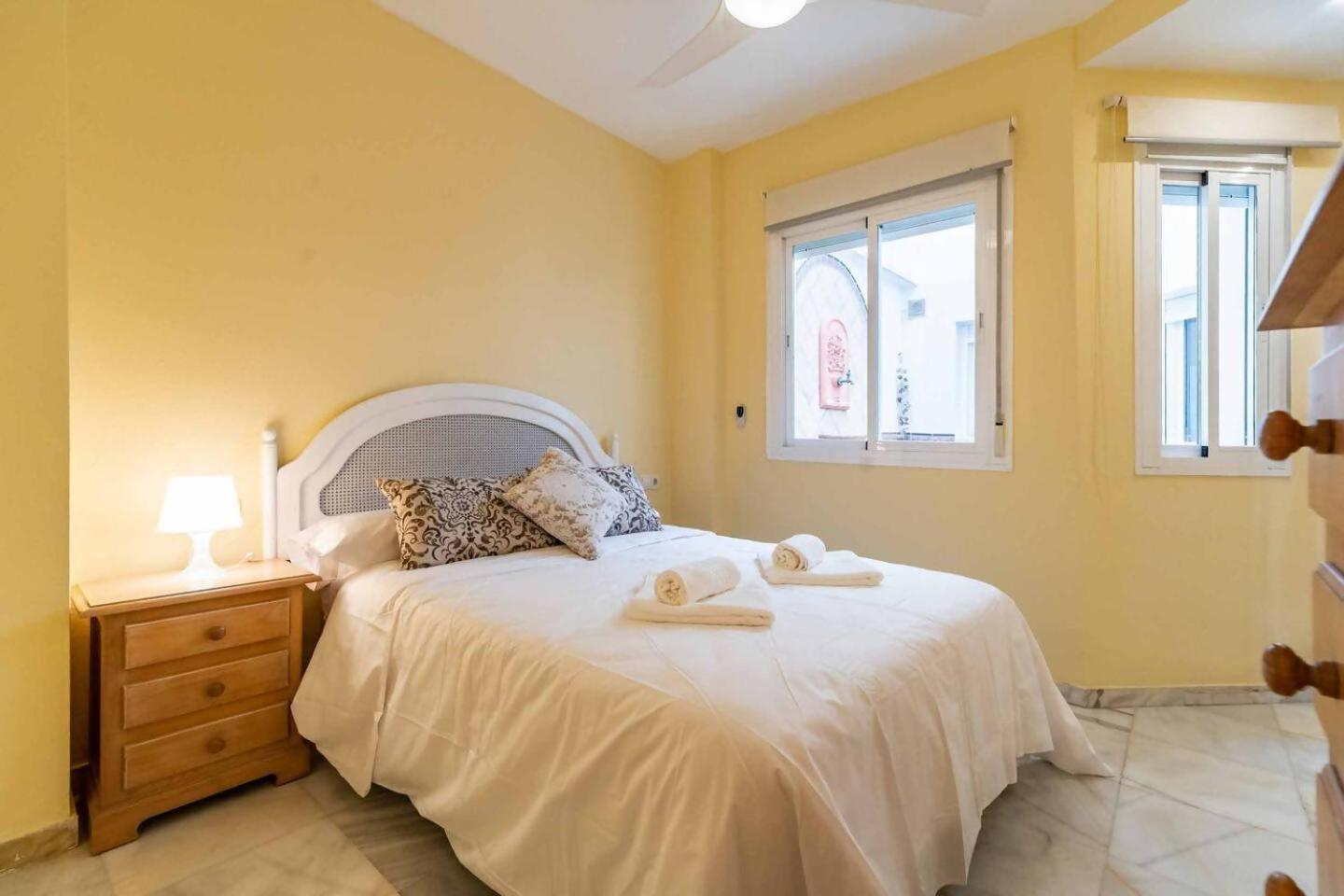 Cyv Centrally Located 1 Bed 1 Bath Near The Beach Fuengirola Zewnętrze zdjęcie